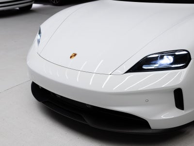 2025 Porsche Taycan RWD
