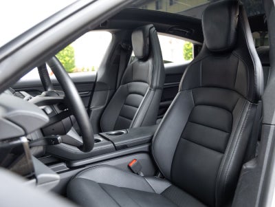 2025 Porsche Taycan RWD
