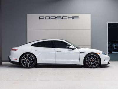 2025 Porsche Taycan RWD