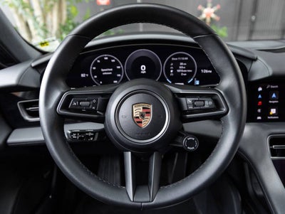2025 Porsche Taycan RWD