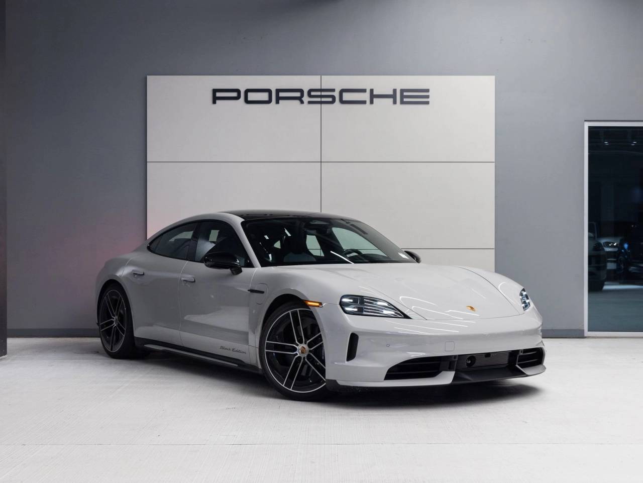 2026 Porsche Taycan 4 Black Edition