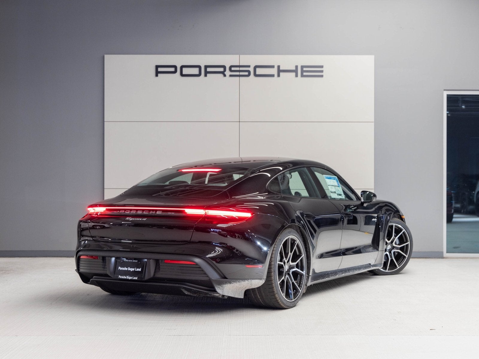 2025 Porsche Taycan Taycan 4