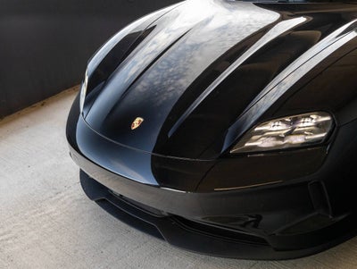 2025 Porsche Taycan Taycan 4