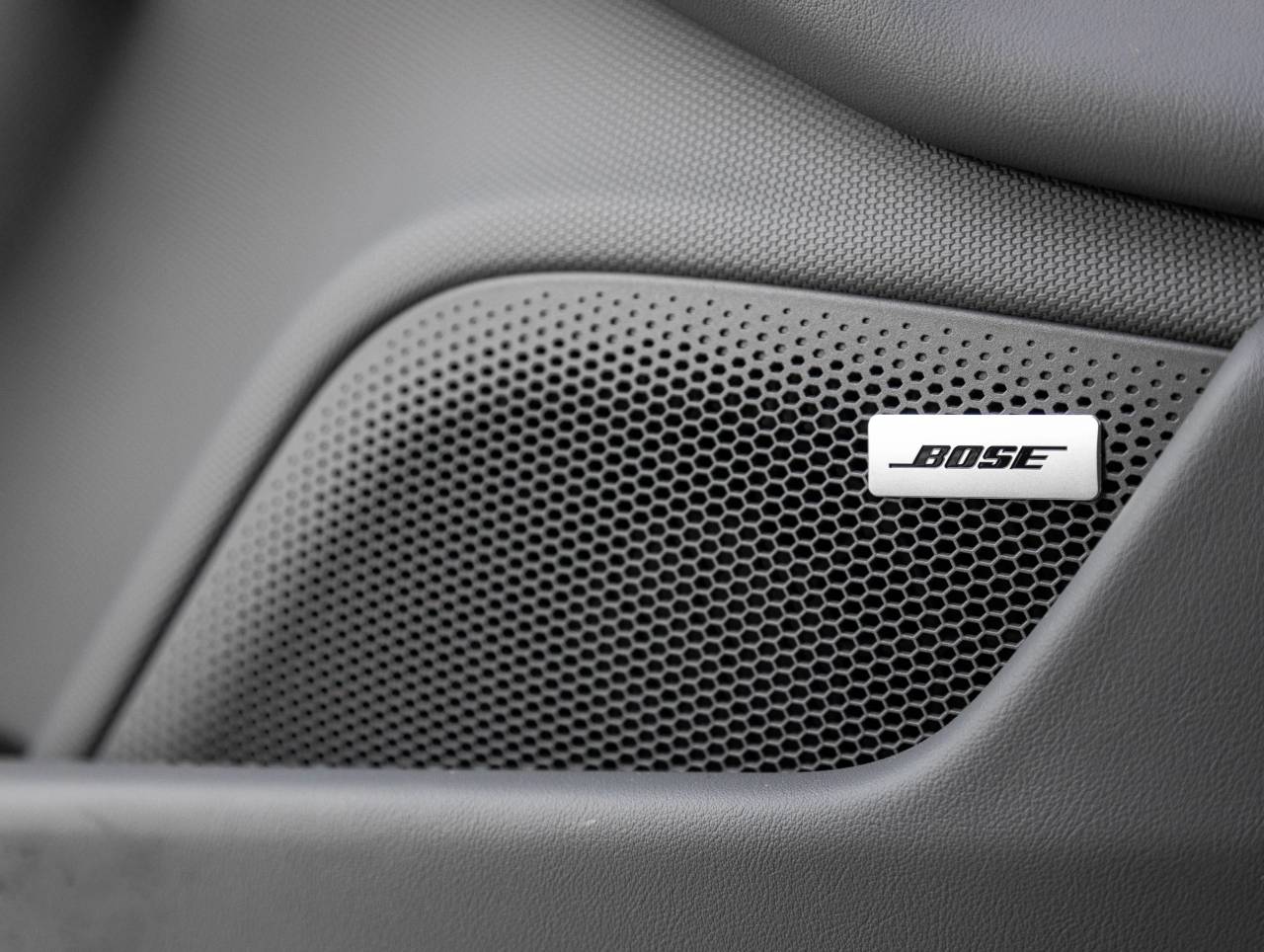 2025 Porsche Taycan Taycan 4