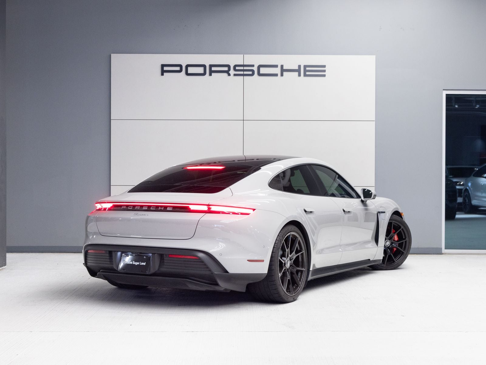 2023 Porsche Taycan RWD