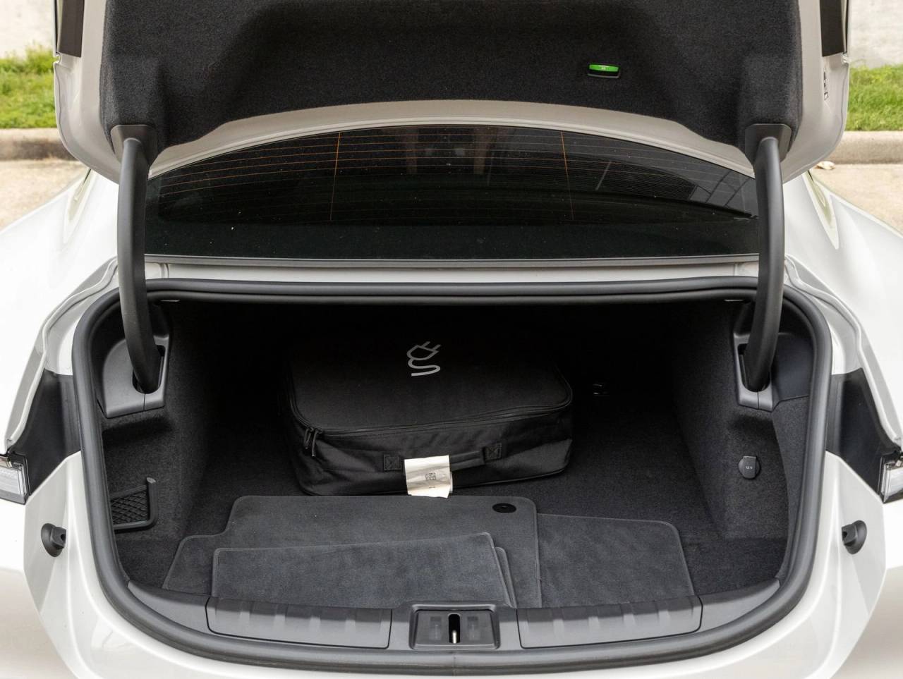 2023 Porsche Taycan RWD