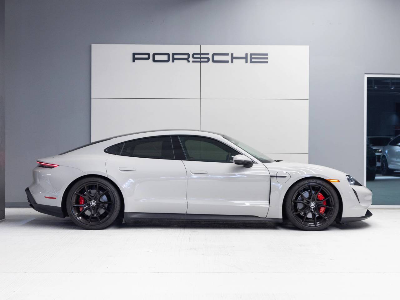 2023 Porsche Taycan RWD