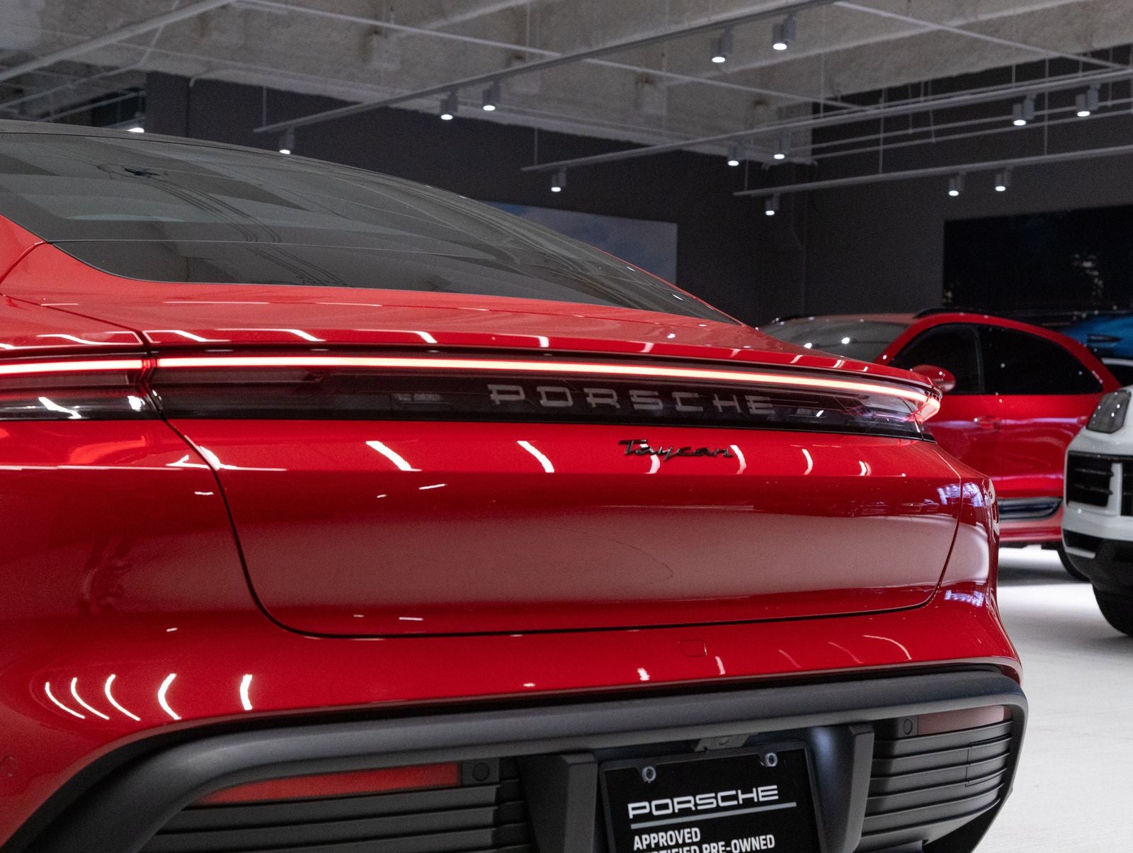 2025 Porsche Taycan RWD
