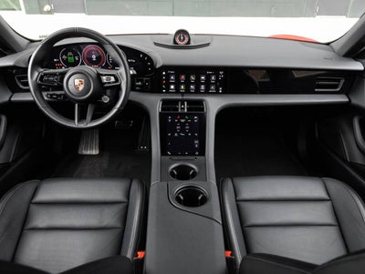2025 Porsche Taycan RWD