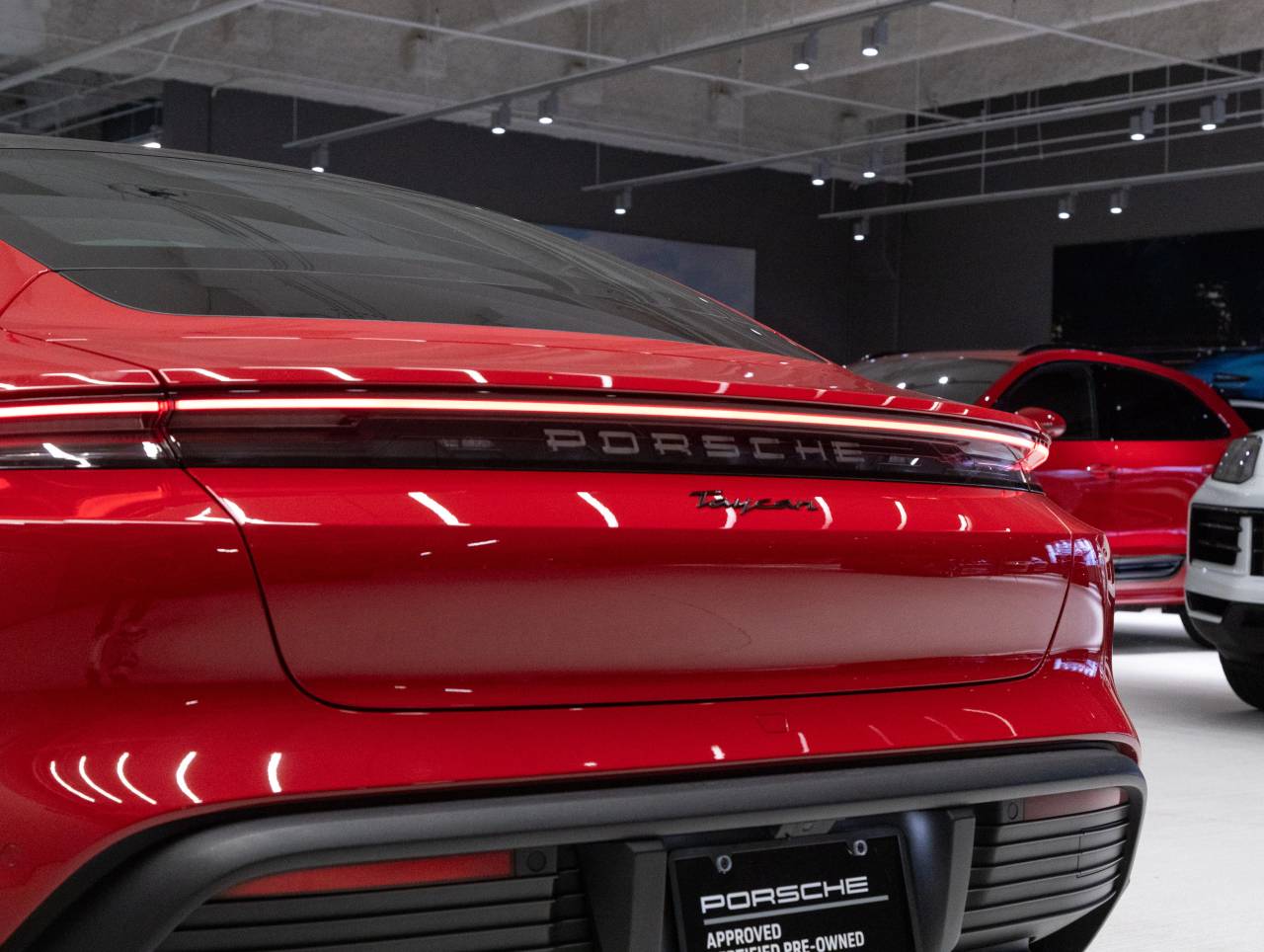 2025 Porsche Taycan RWD