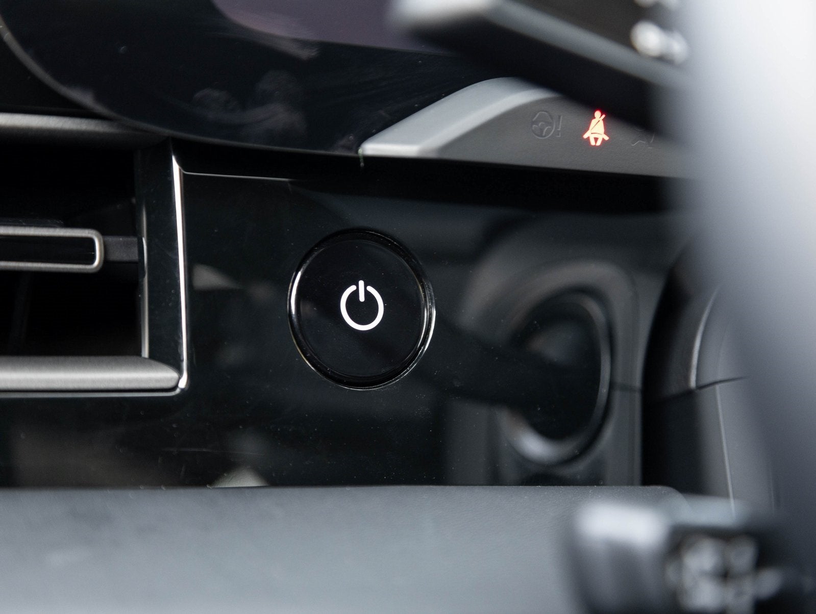 2025 Porsche Taycan Taycan 4