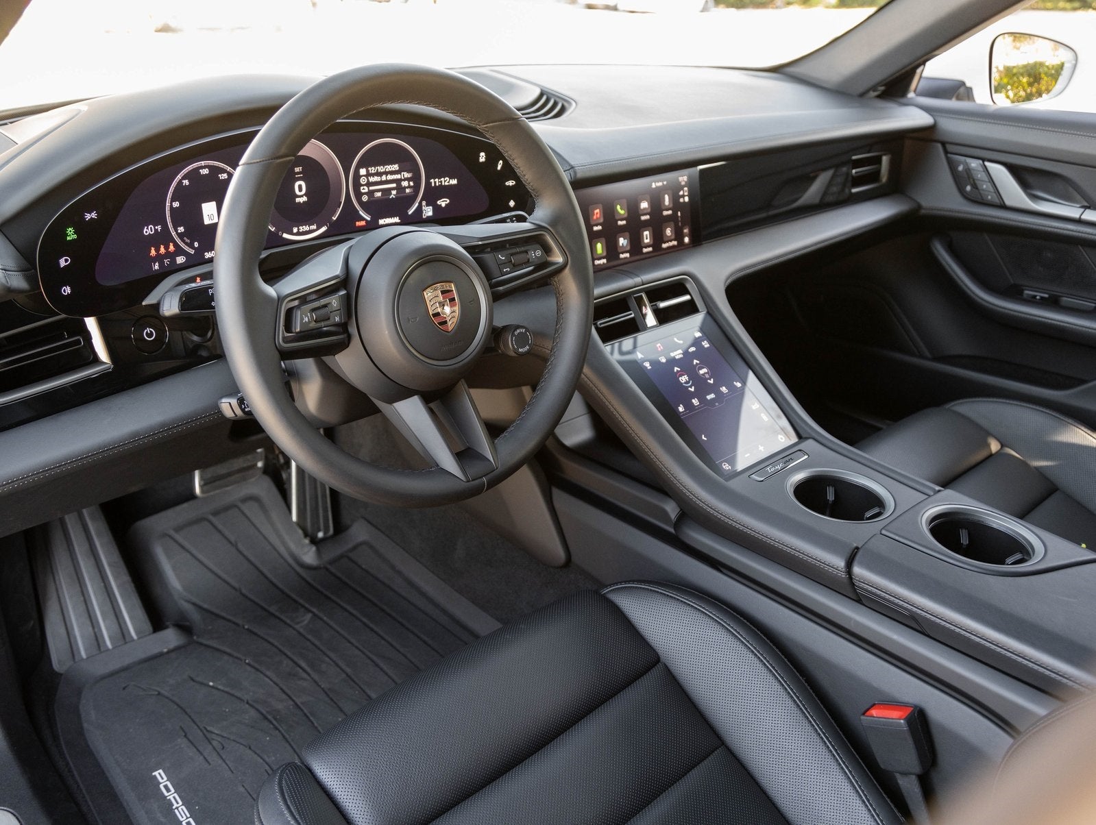 2025 Porsche Taycan Taycan 4