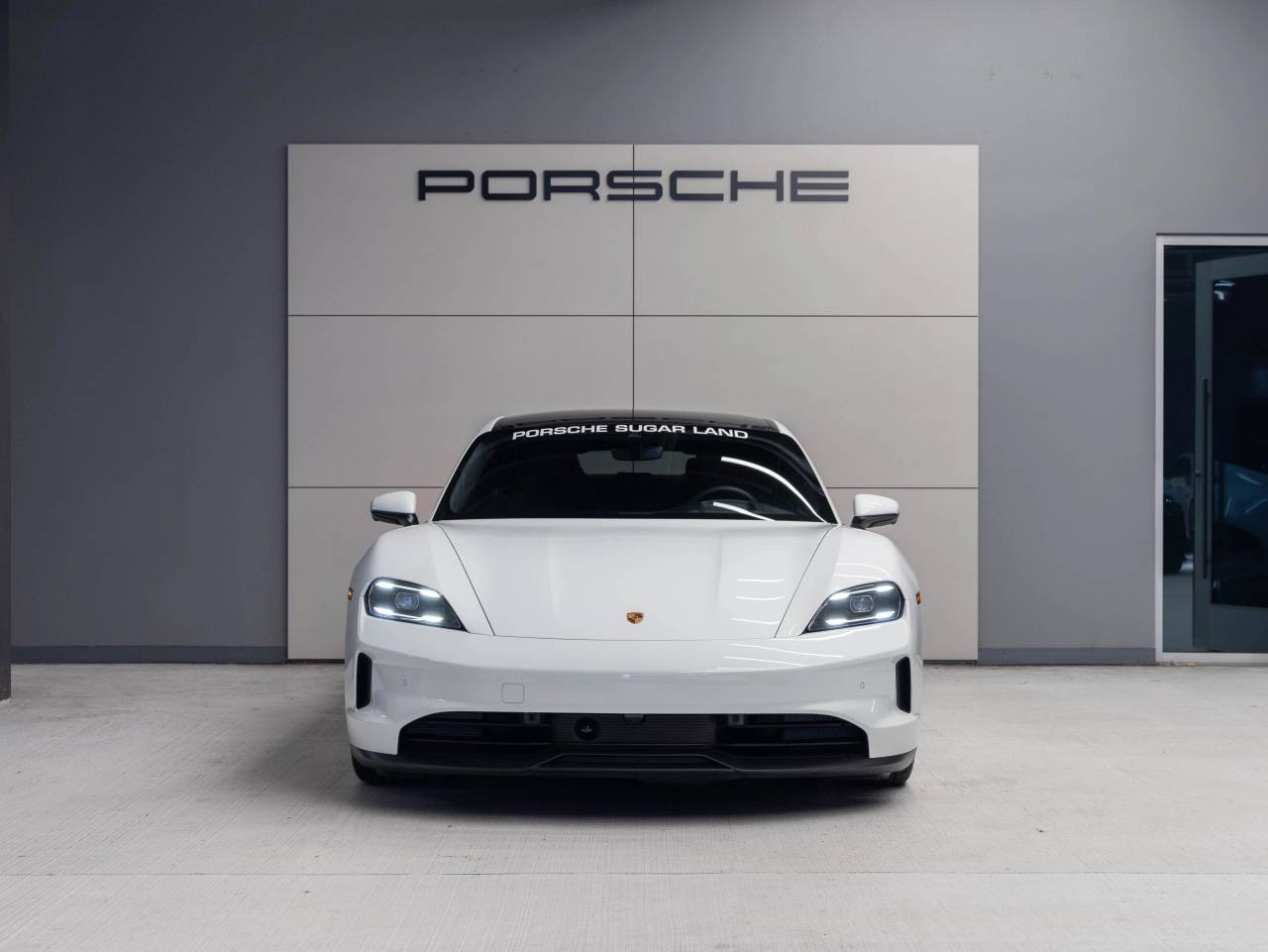 2025 Porsche Taycan Taycan 4