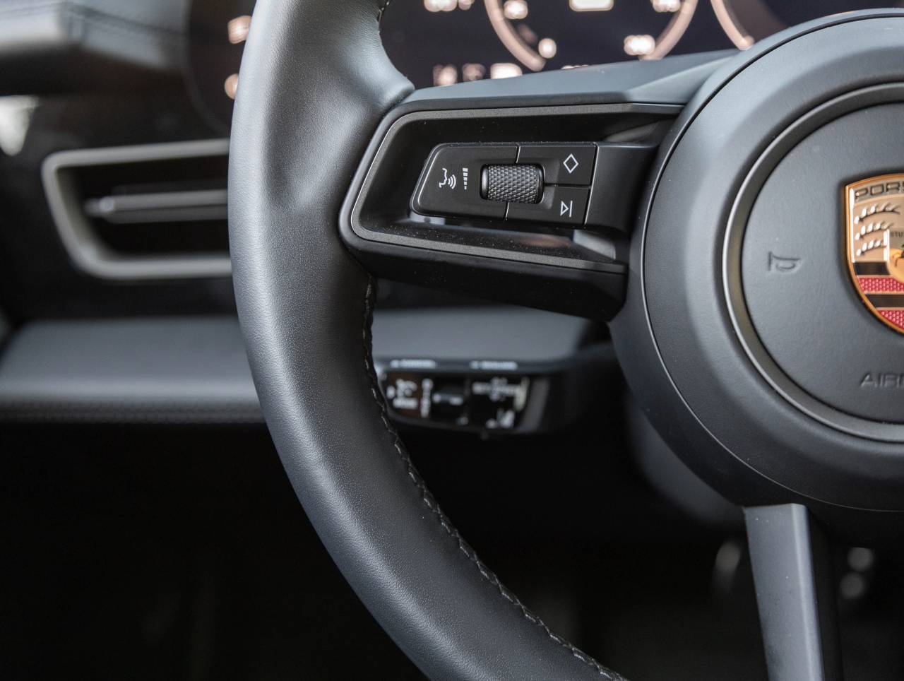 2025 Porsche Taycan Taycan 4