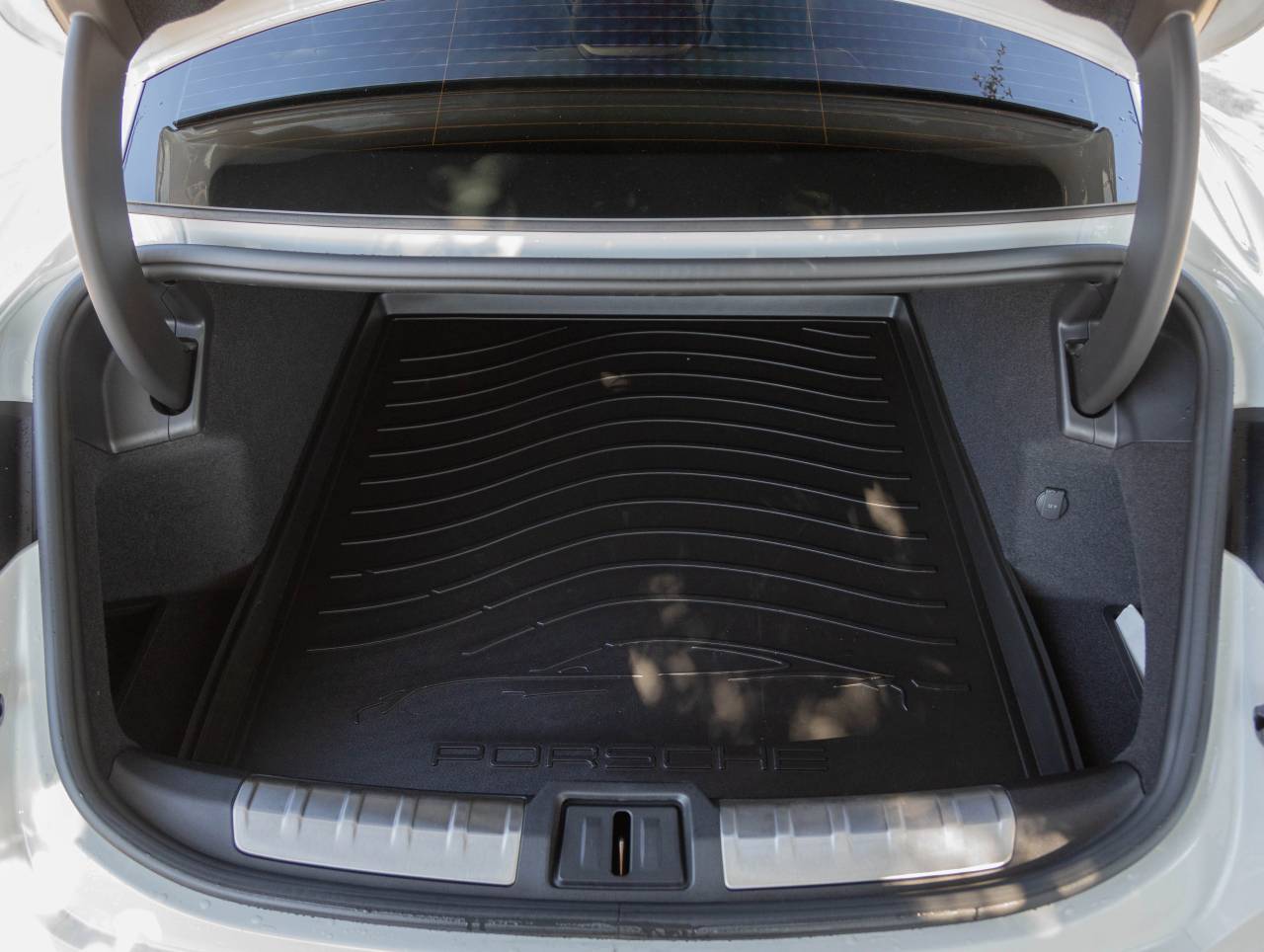 2025 Porsche Taycan Taycan 4