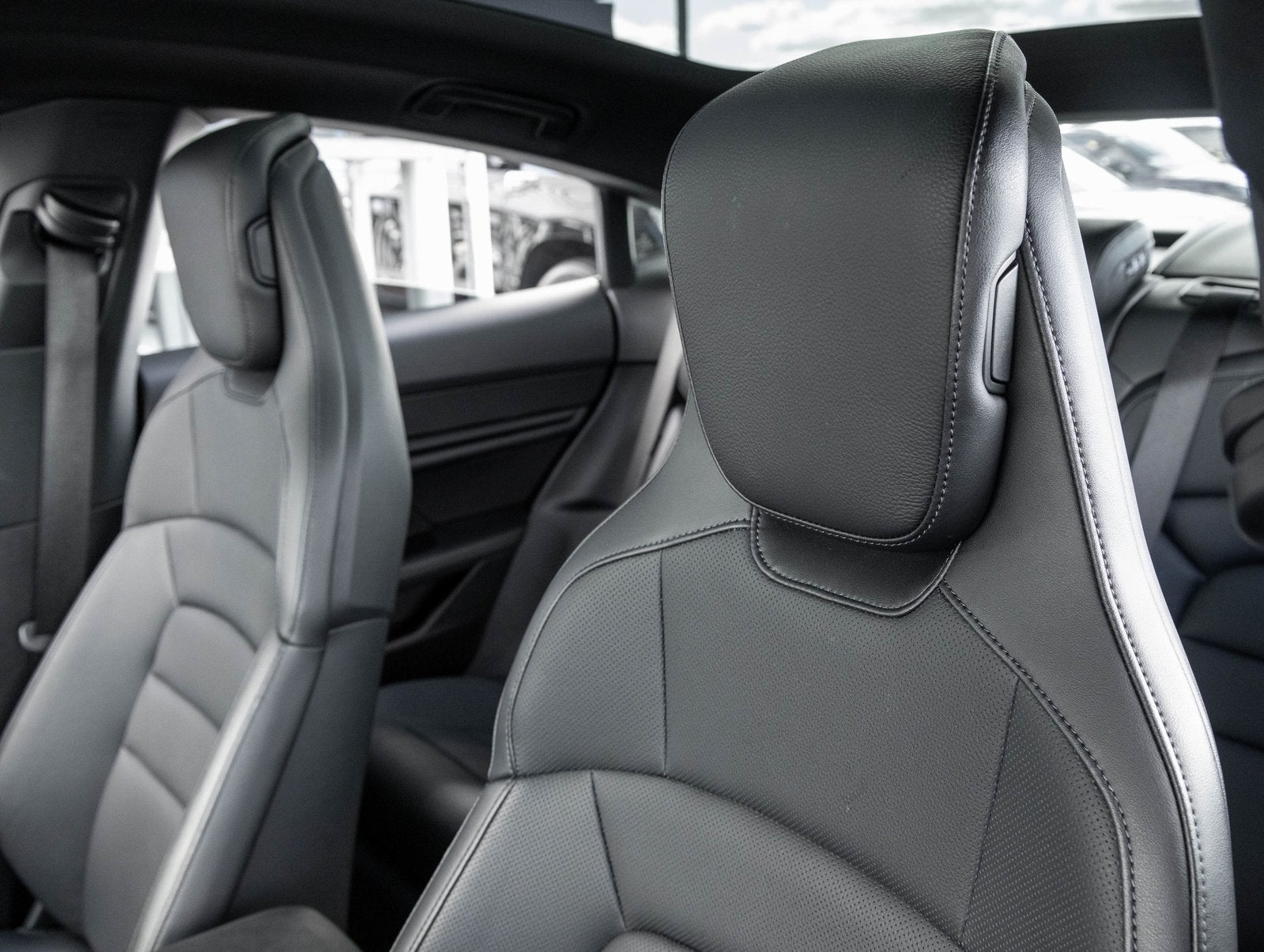 2023 Porsche Taycan Taycan (MY23)