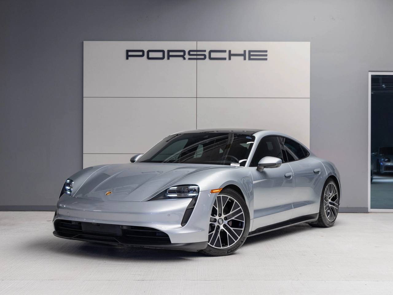 2023 Porsche Taycan Taycan (MY23)