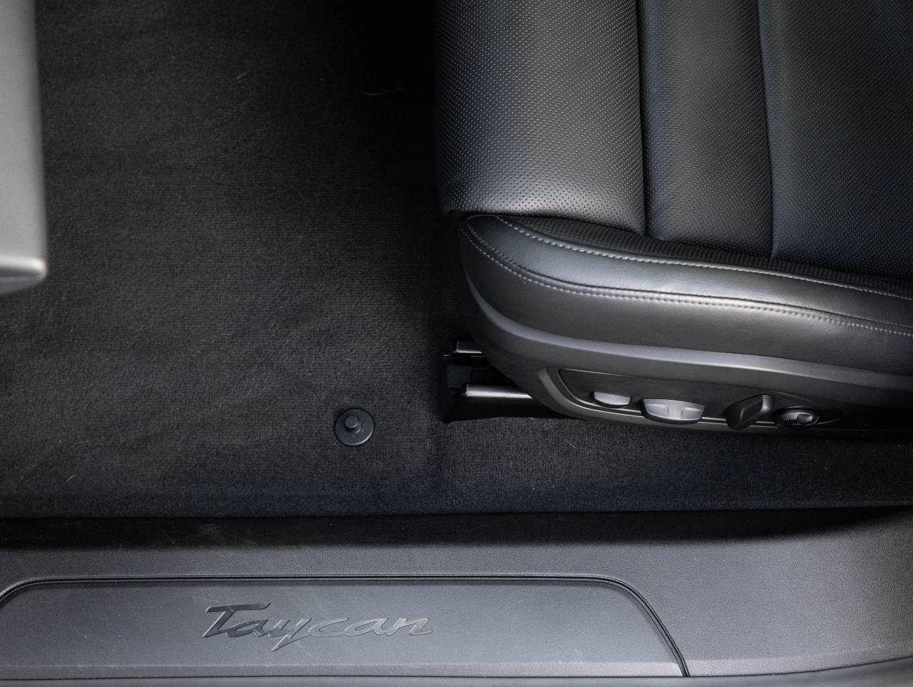 2023 Porsche Taycan Taycan (MY23)