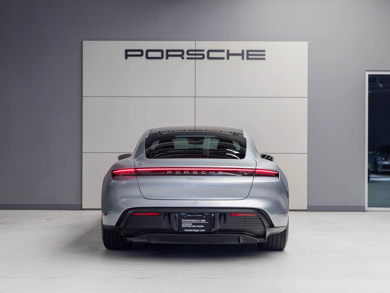 2023 Porsche Taycan Taycan (MY23)