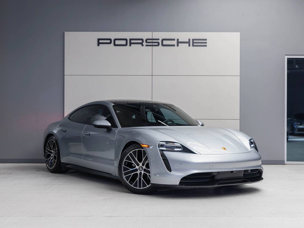 2023 Porsche Taycan Taycan (MY23)