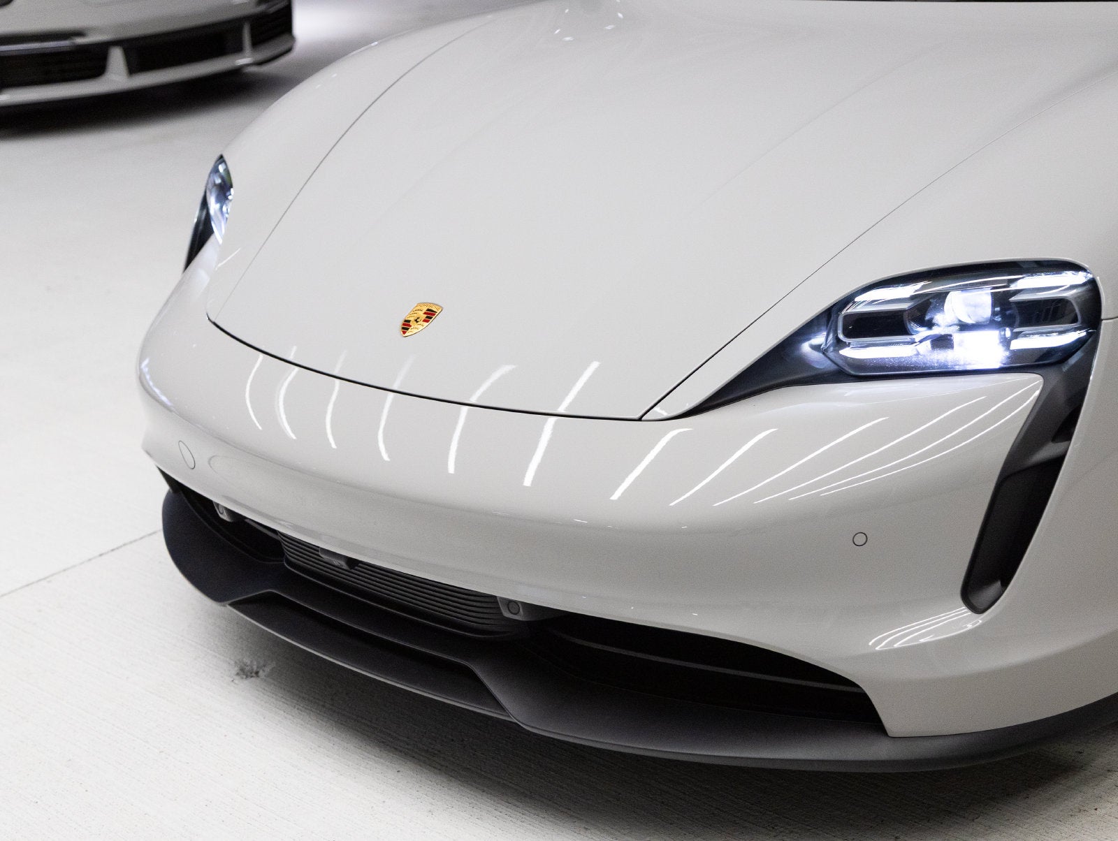 2024 Porsche Taycan RWD