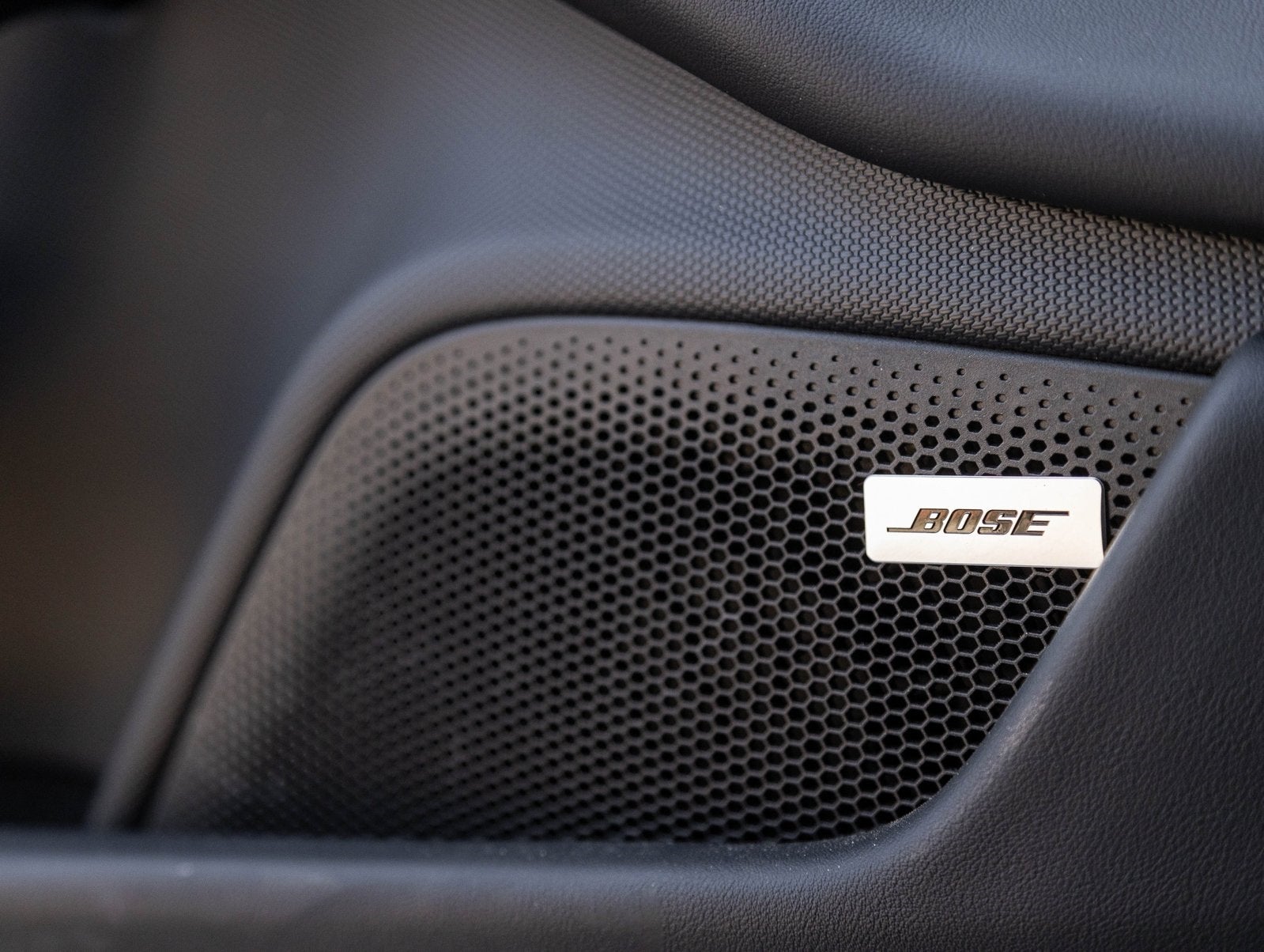 2025 Porsche Taycan Taycan