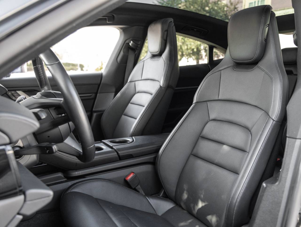 2025 Porsche Taycan Taycan