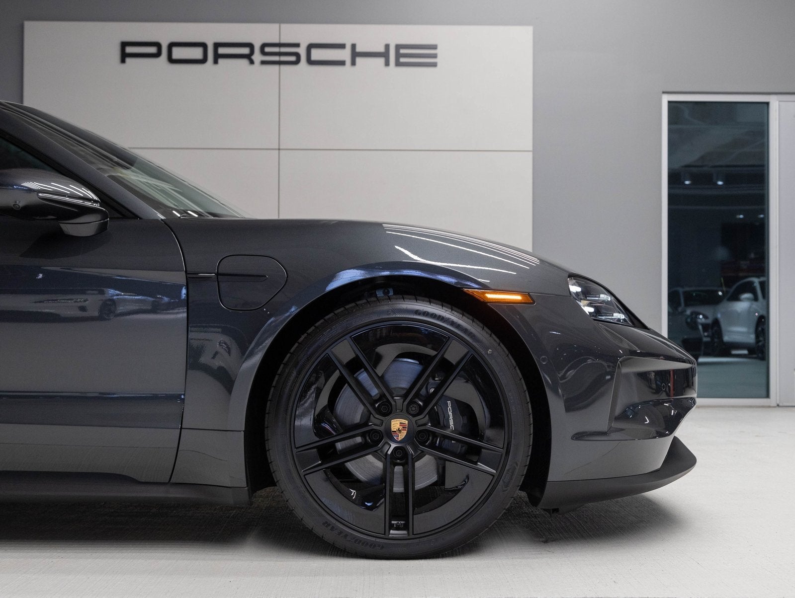 2025 Porsche Taycan Taycan 4