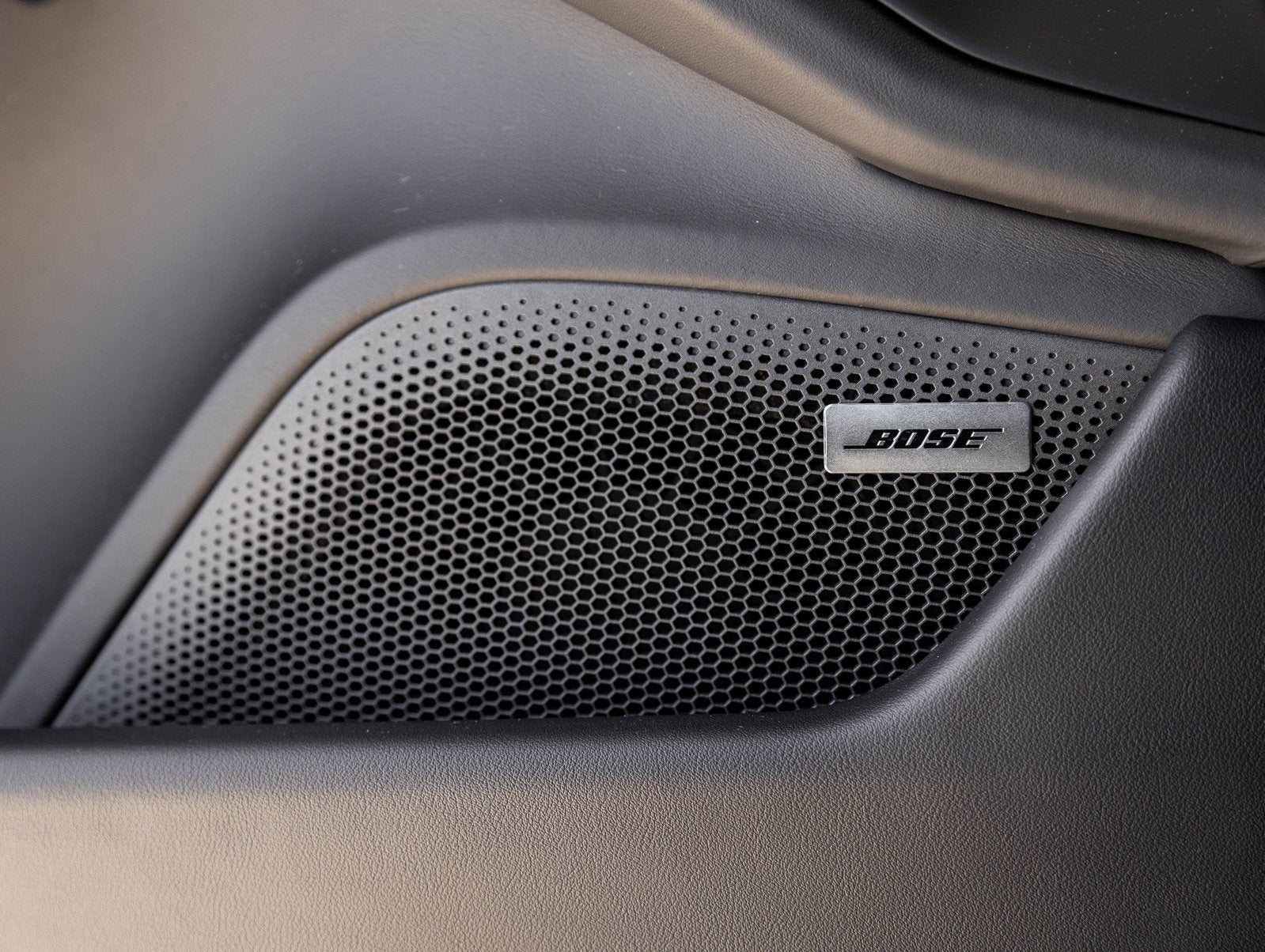 2025 Porsche Taycan Taycan 4