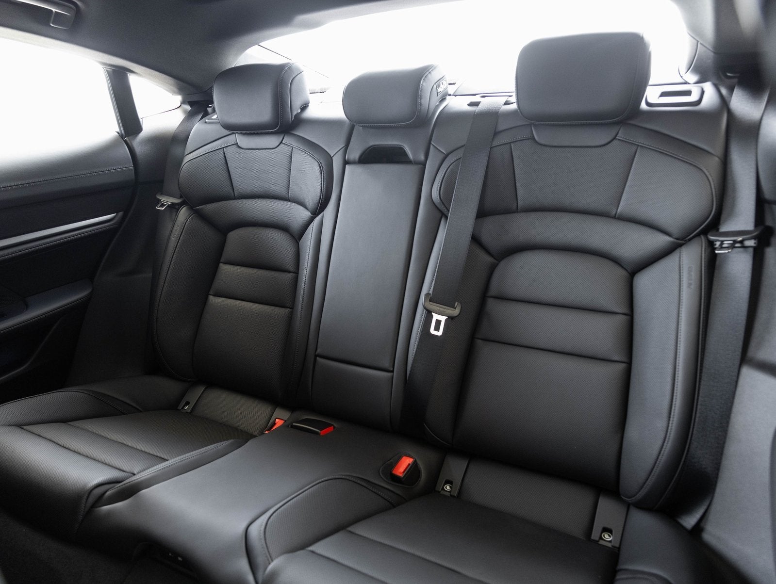 2025 Porsche Taycan Taycan 4