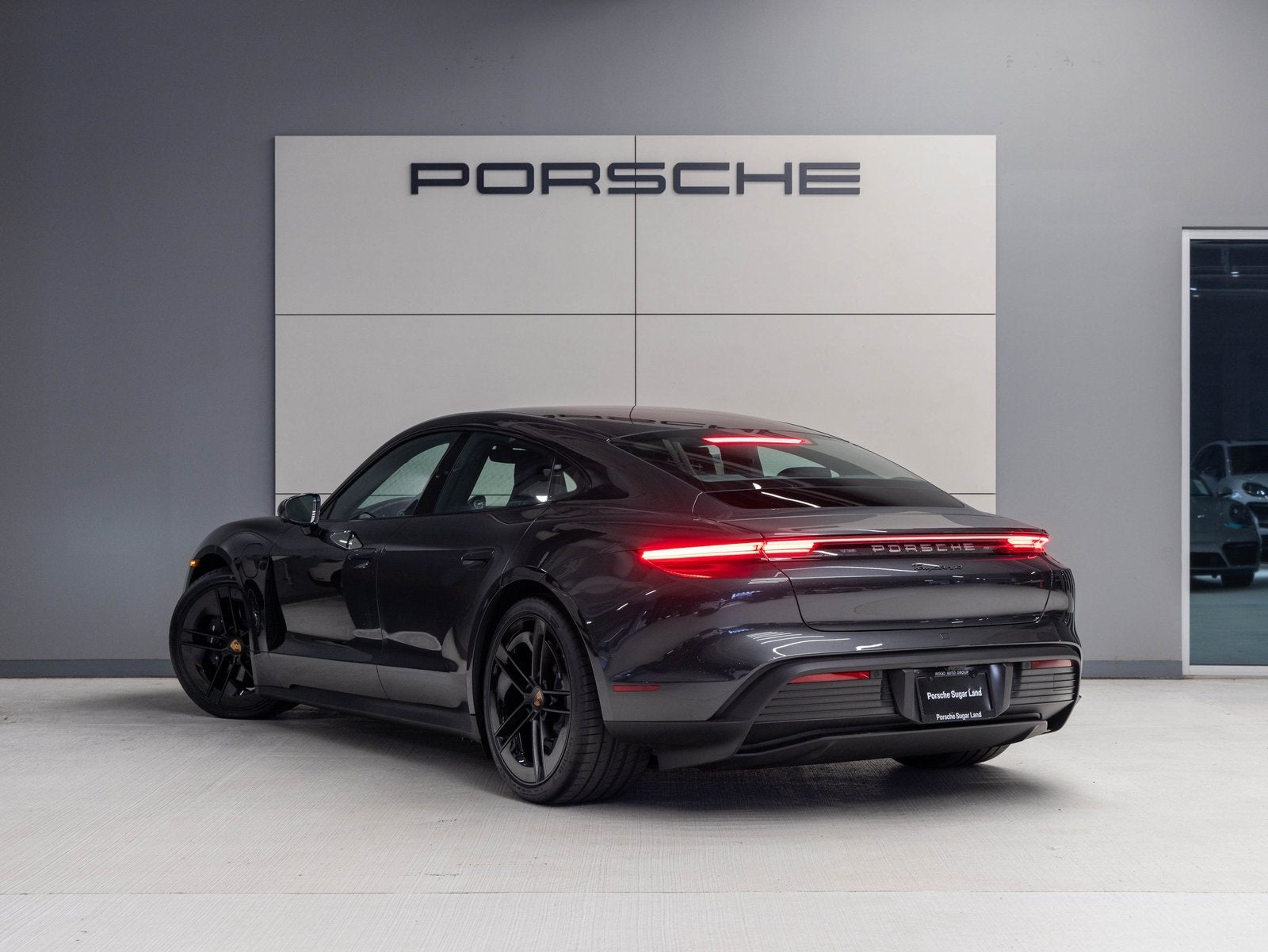 2025 Porsche Taycan Taycan 4