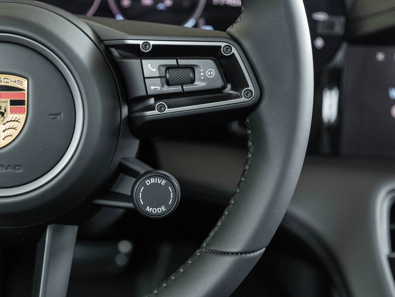 2025 Porsche Taycan Taycan 4