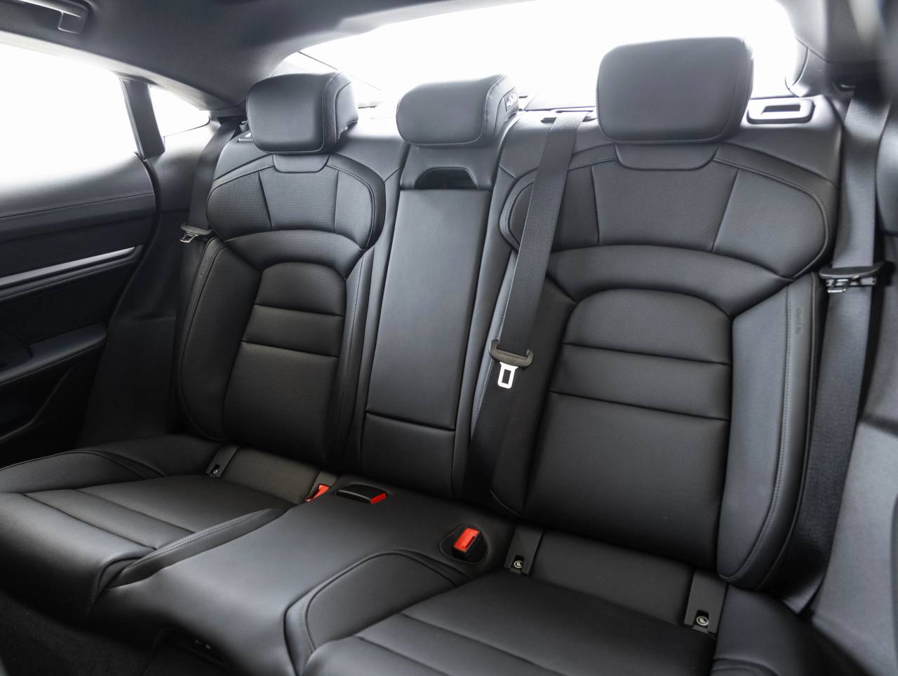 2025 Porsche Taycan Taycan 4