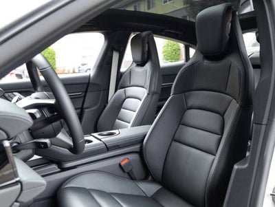 2026 Porsche Taycan 4
