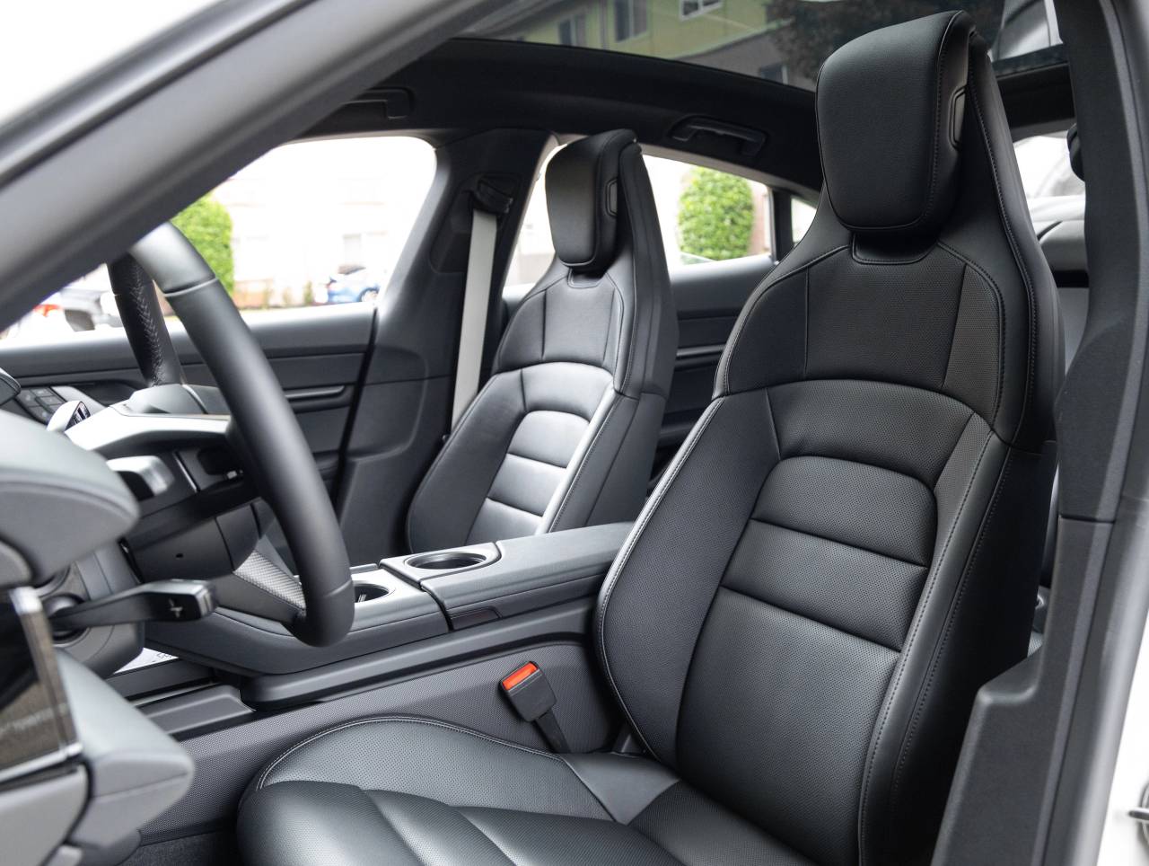 2026 Porsche Taycan 4