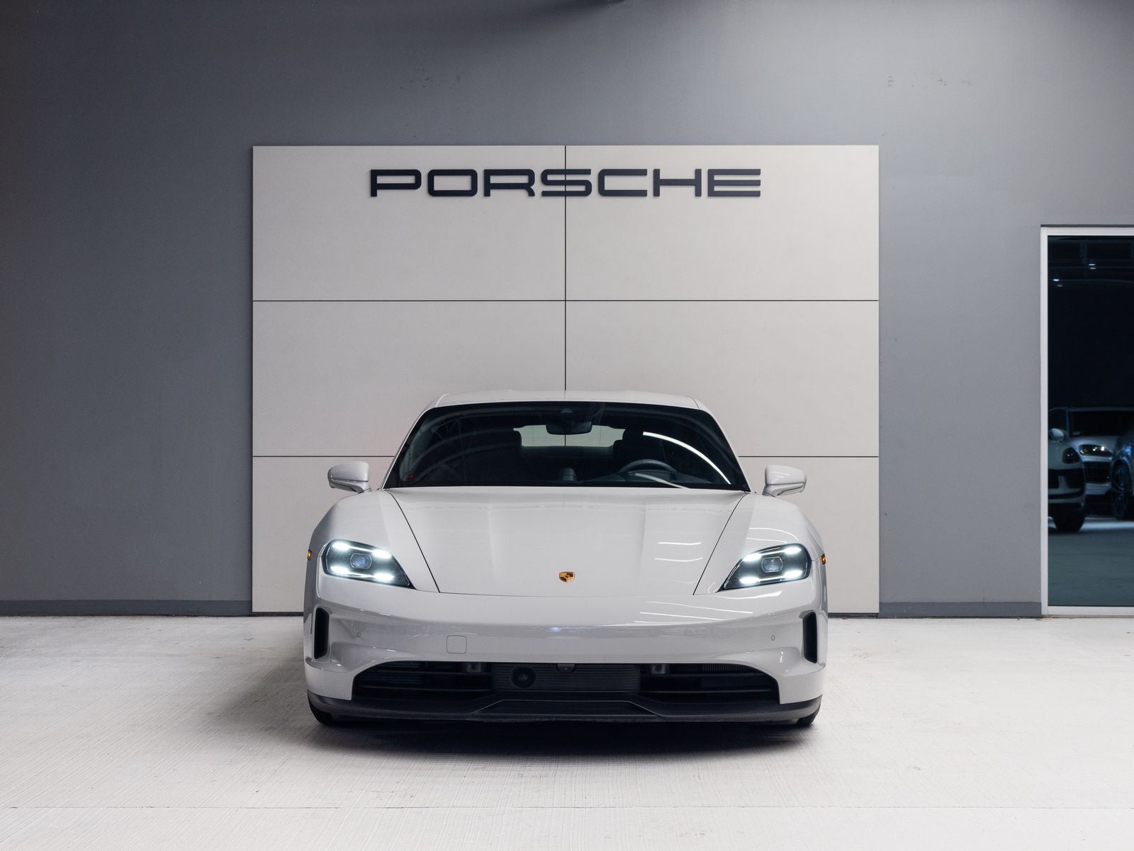 2025 Porsche Taycan Taycan 4