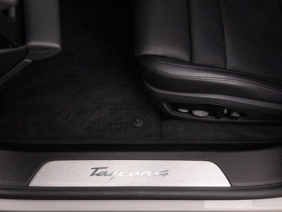 2025 Porsche Taycan Taycan 4