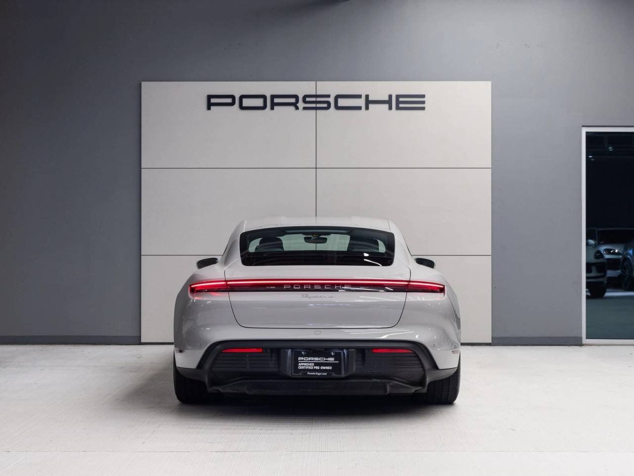 2025 Porsche Taycan Taycan 4
