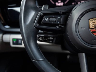 2024 Porsche Panamera 4