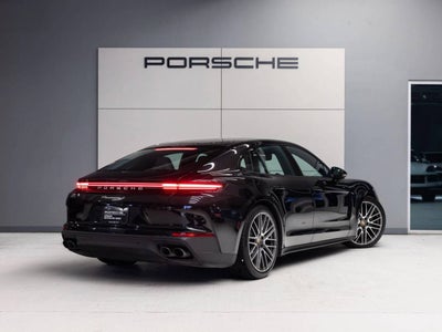 2024 Porsche Panamera 4