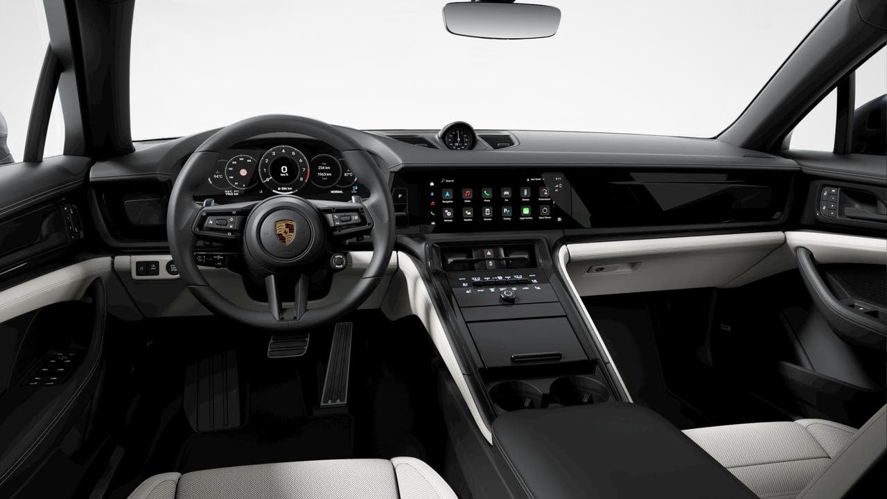 2024 Porsche Panamera 4