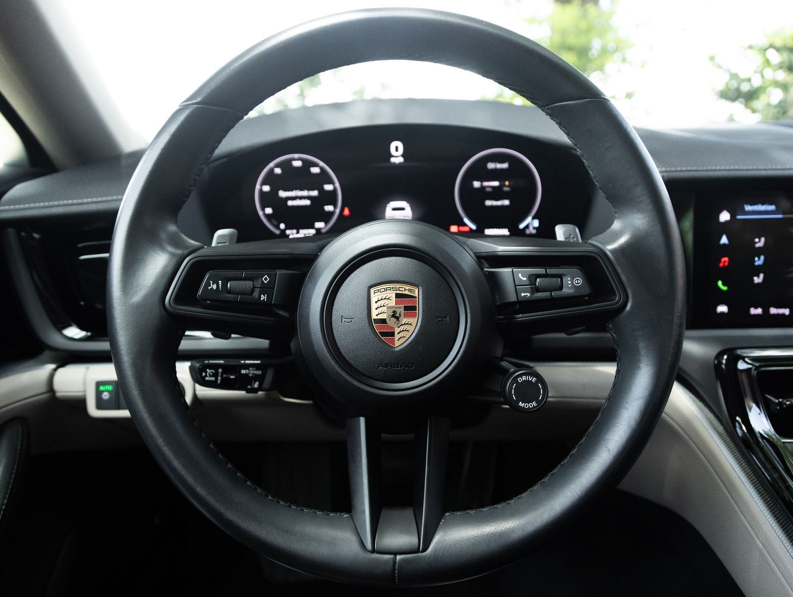 2025 Porsche Panamera Panamera
