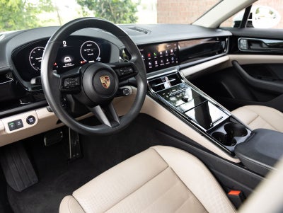 2025 Porsche Panamera Panamera