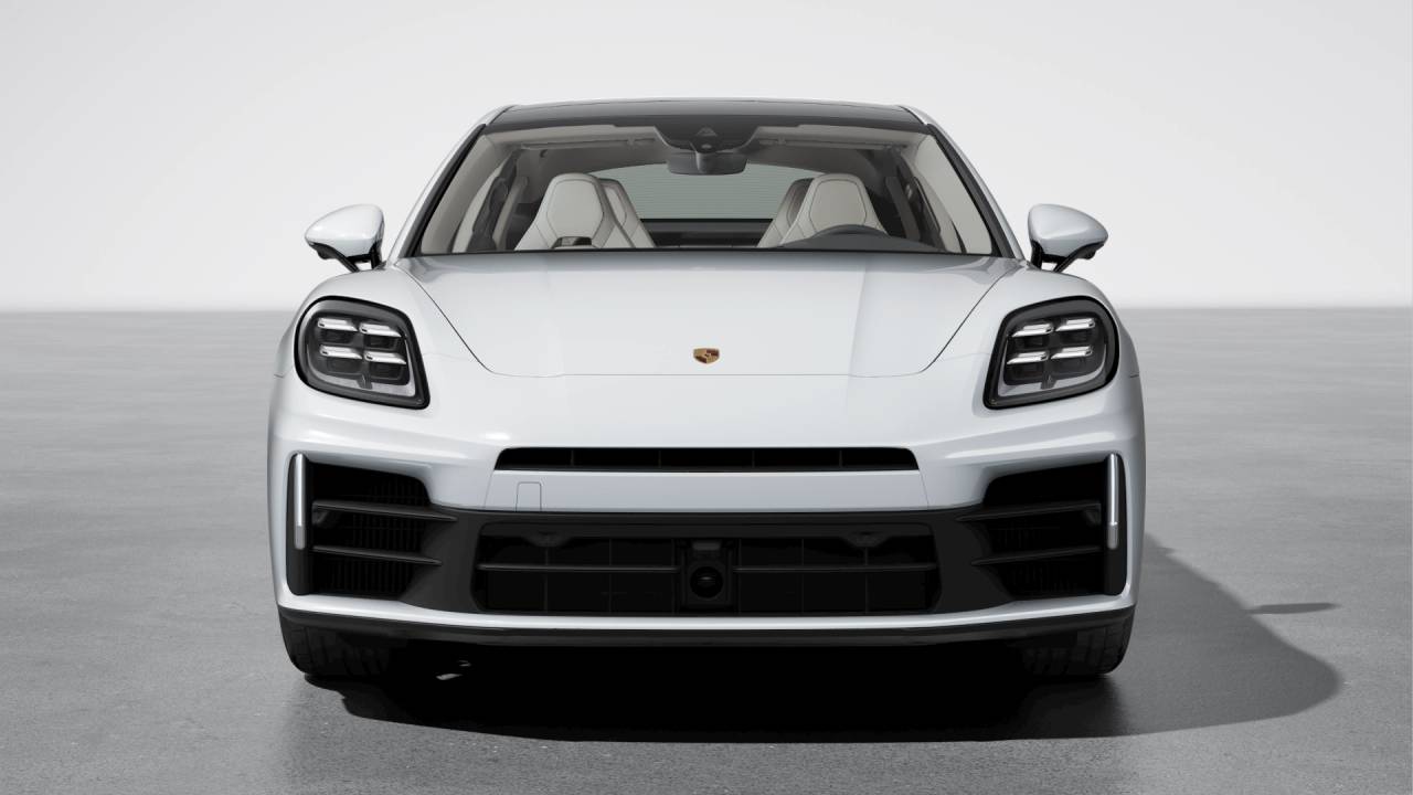 2025 Porsche Panamera RWD