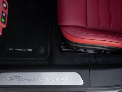 2026 Porsche Panamera Panamera 4