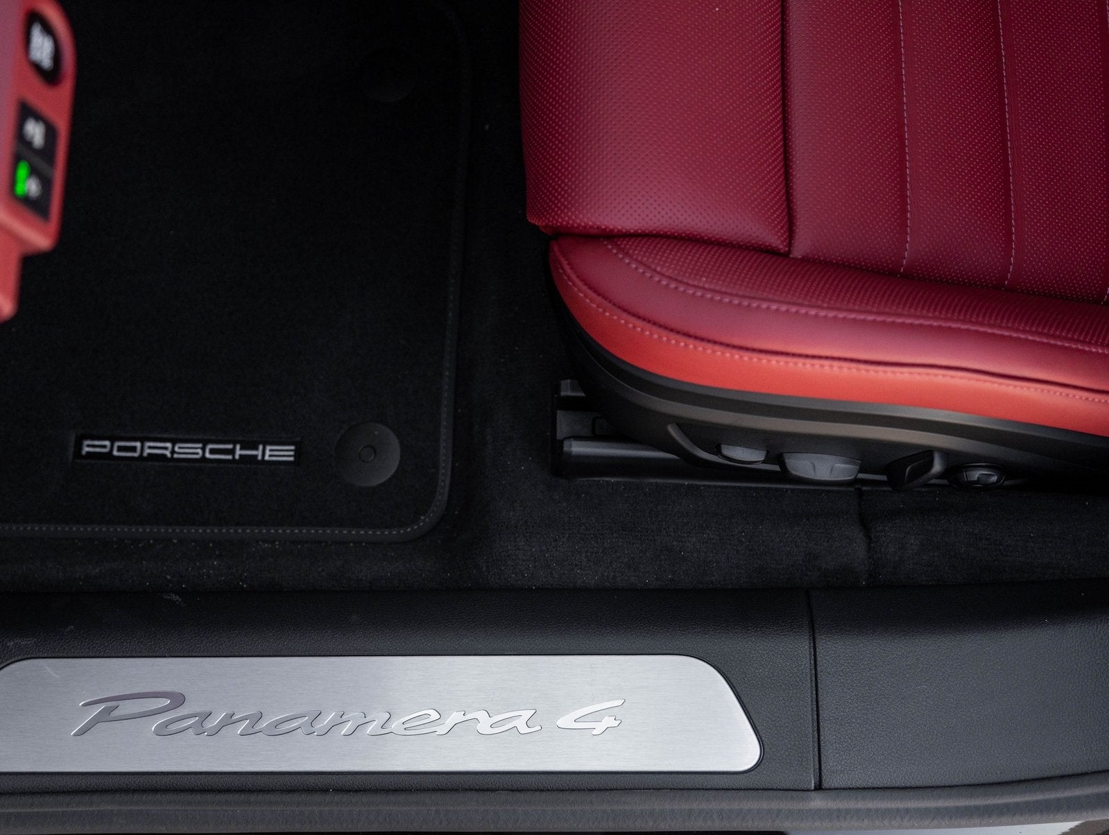 2026 Porsche Panamera Panamera 4