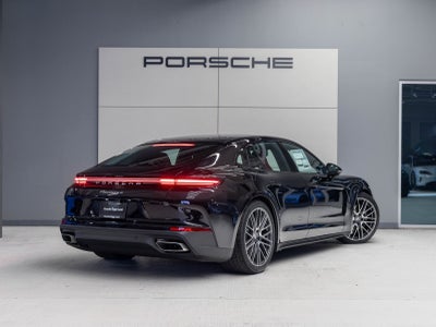 2026 Porsche Panamera Panamera 4