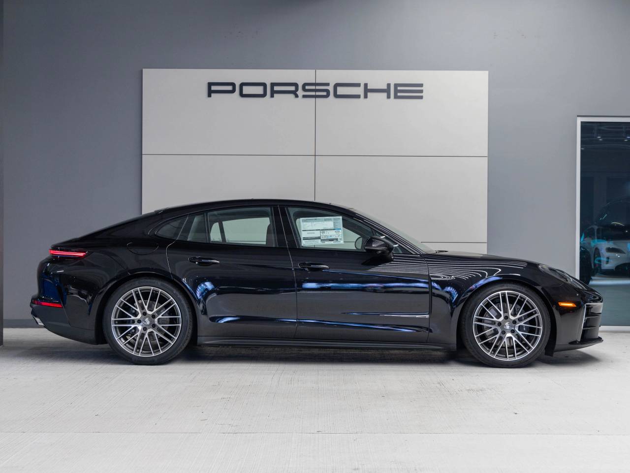 2026 Porsche Panamera Panamera 4