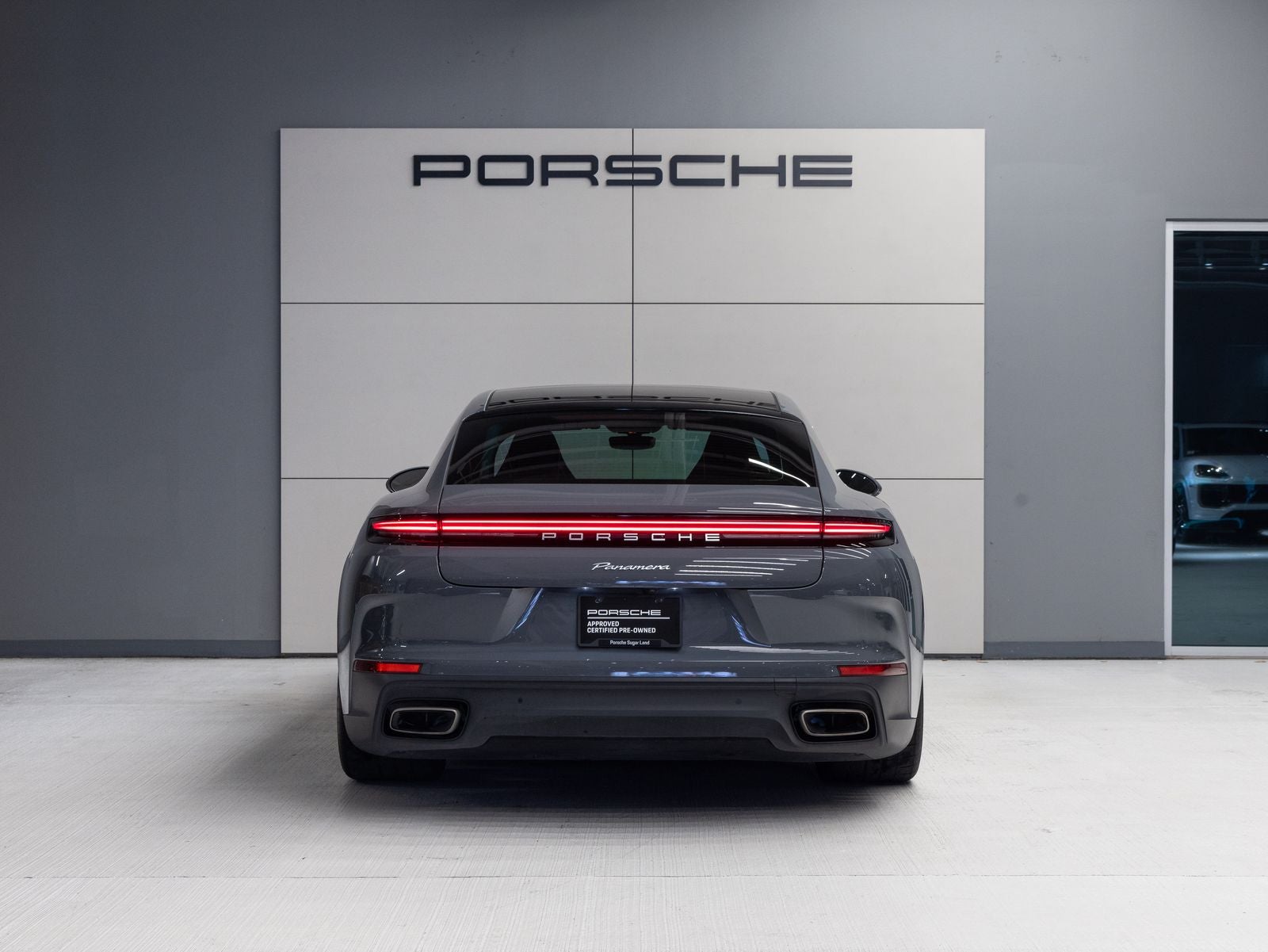 2025 Porsche Panamera Panamera