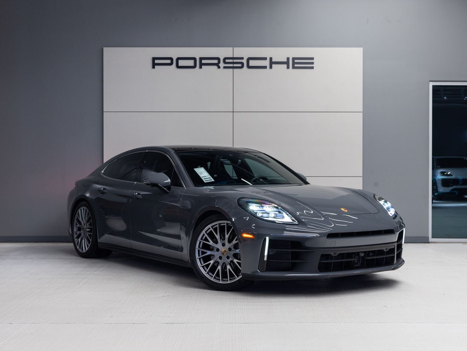 2025 Porsche Panamera Panamera